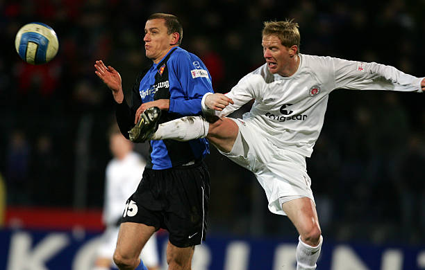 加难以捉摸 加难以捉摸